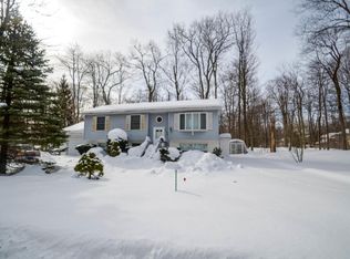 4126 Romeo Rd, Tobyhanna, PA 18466