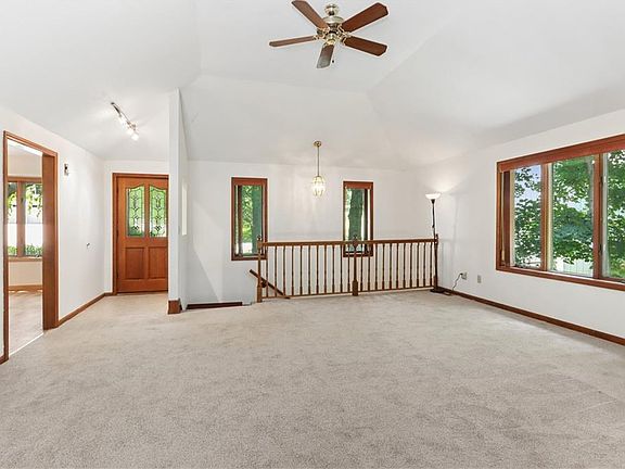 5th image of 6003 Greenwood St