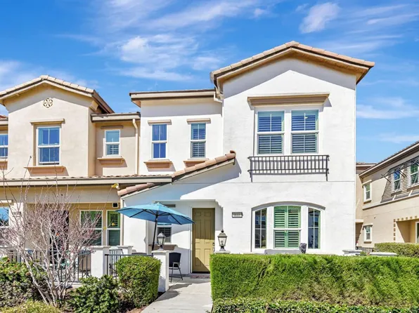 810 Saint Rufina Ln, Morgan Hill, CA 95037