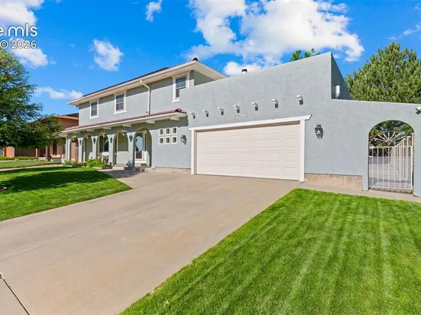 61 Posada Dr, Pueblo, CO 81005