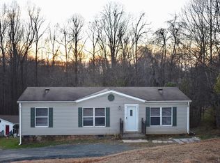 124 Lilydale Ln, Madison Heights, VA 24572