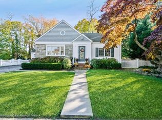 43 Hendrickson Ave, Red Bank, NJ 07701