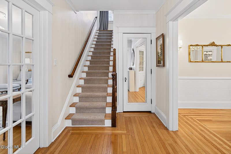 4th image of 31 Sunnyside Road