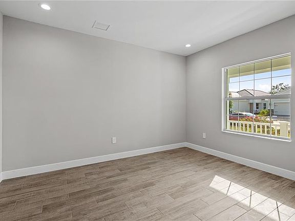 5th image of 3057 Heritage Pines DR