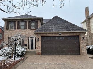 36 Neptune Ct, Brampton, ON L6S 4H3