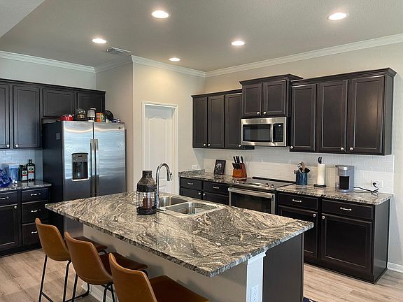 4th image of 7220 Rosado Dr