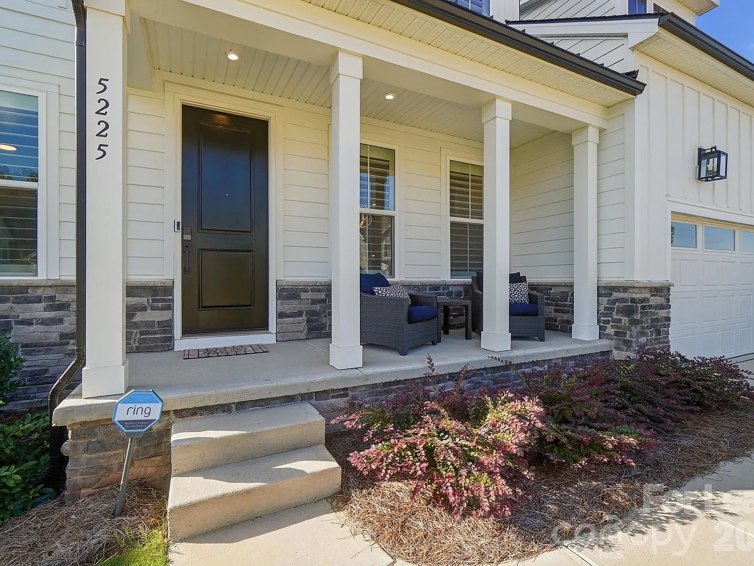 6 bed, 5.0 bath, 5116 sqft, $4,500 — Photo 2