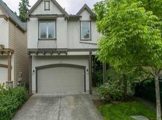 158 NE Stonebriar Ln, Hillsboro, OR 97124