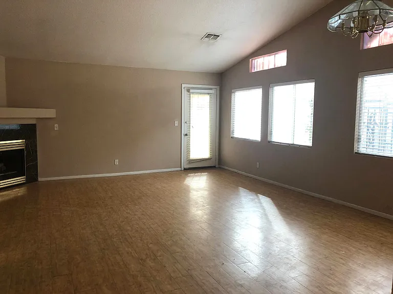 7825 Cherry River Dr — Photo 7