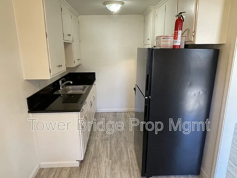 2701 San Fernando Way #2 — Photo 10