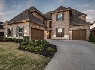 7324 Reverchon Dr, Irving, TX 75063