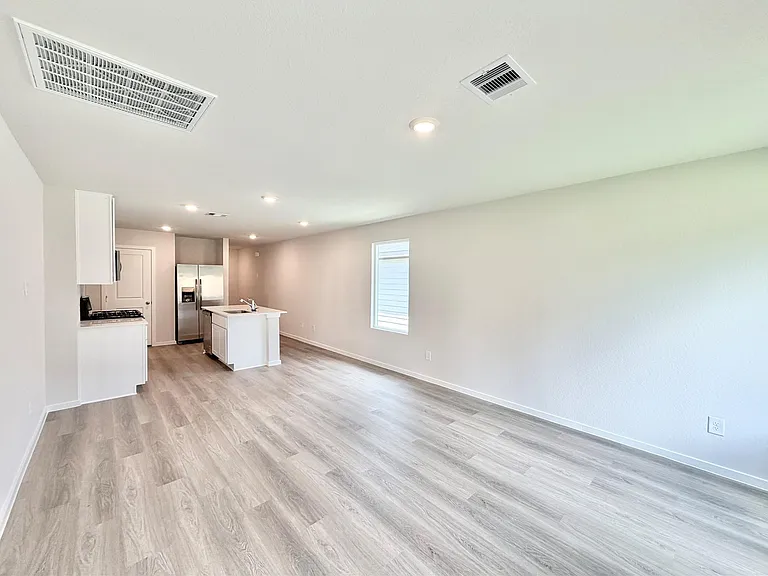11627 Ruffian Dr — Photo 6