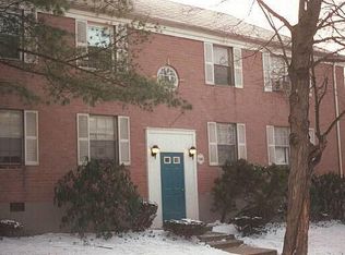 139 Seaton Rd #7C2, Stamford, CT 06902