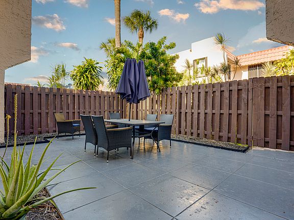 4th image of 6332 Seven Springs Boulevard #B
