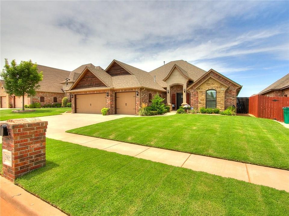 1st image of 3905 Chesterfield Pl