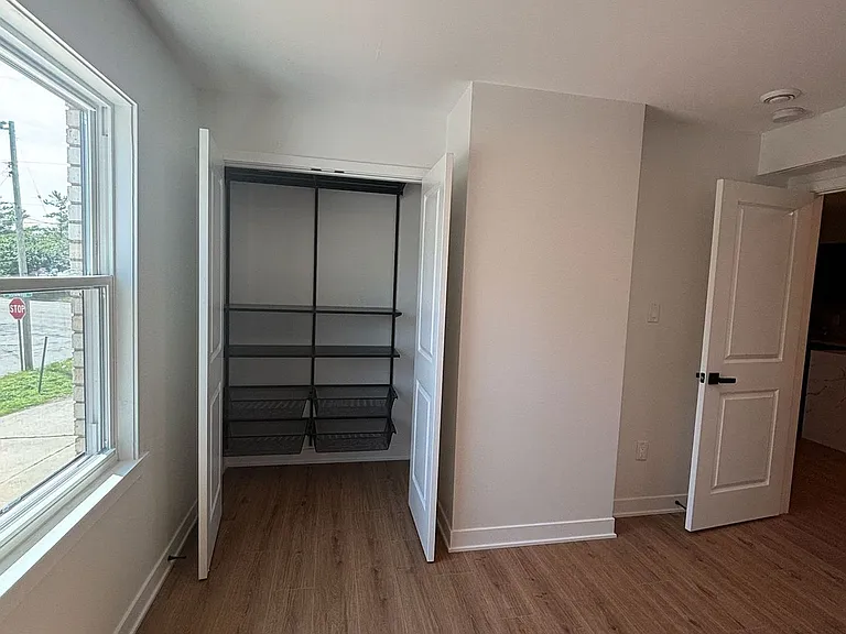 Rosewood Commons — Photo 17