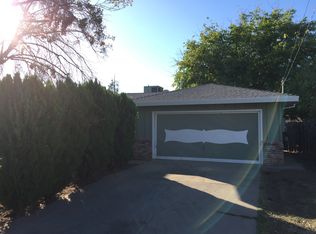 2106 Virgilia Ln, Olivehurst, CA 95961