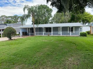 33709 Richard Ct, Leesburg, FL 34788