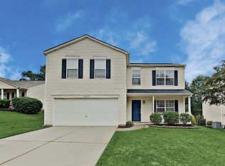 16327 Circlegreen Dr, Charlotte, NC 28273