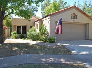 11832 N 40th Way, Phoenix, AZ 85028