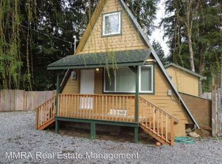 7962 Oregon Trl, Maple Falls, WA 98266