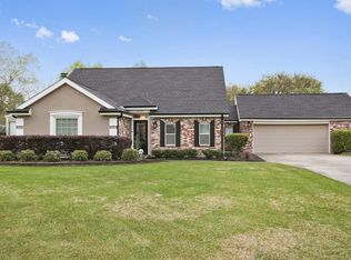 6808 Bonne Meadow Ln, Lake Charles, LA 70605