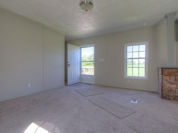 4th image of 5407 Old Sand Rd