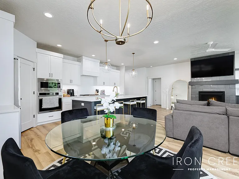 1478 W Fluorite St — Photo 7