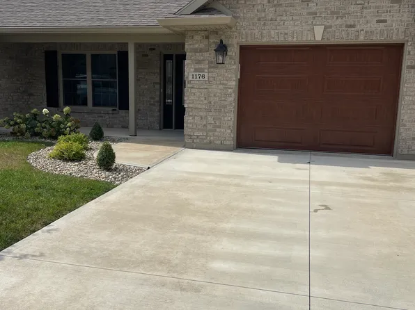 1176 E Bentley Cir #1176, Troy, OH 45373