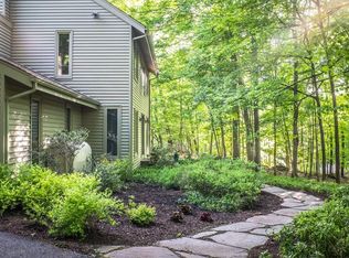 32 Sleepy Hollow Rd, Andover, NJ 07821