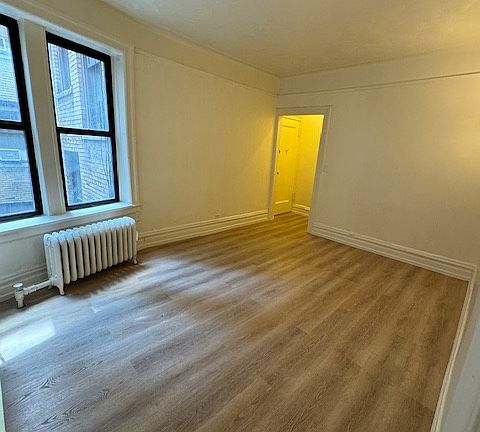 5th image of 111 W 16th St APT 2J