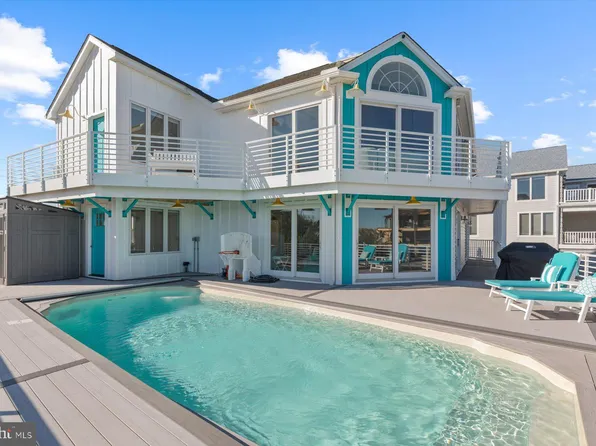 37146 Ocean Park Ln, Fenwick Island, DE 19944