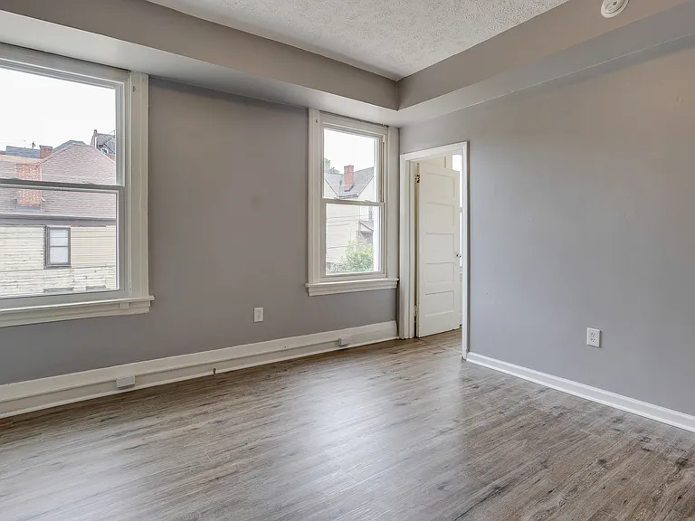 304 S Birmingham Ave #304 — Photo 3