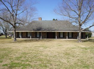 8505 Okelousas St, Livonia, LA 70755