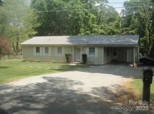 146 Barclay Ln, Mooresville, NC 28115