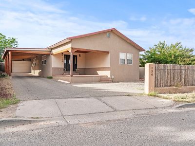 134 Vista Del Norte, Santa Fe, NM, 87507