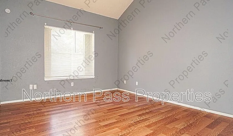 12107 Valley Quail Dr — Photo 14