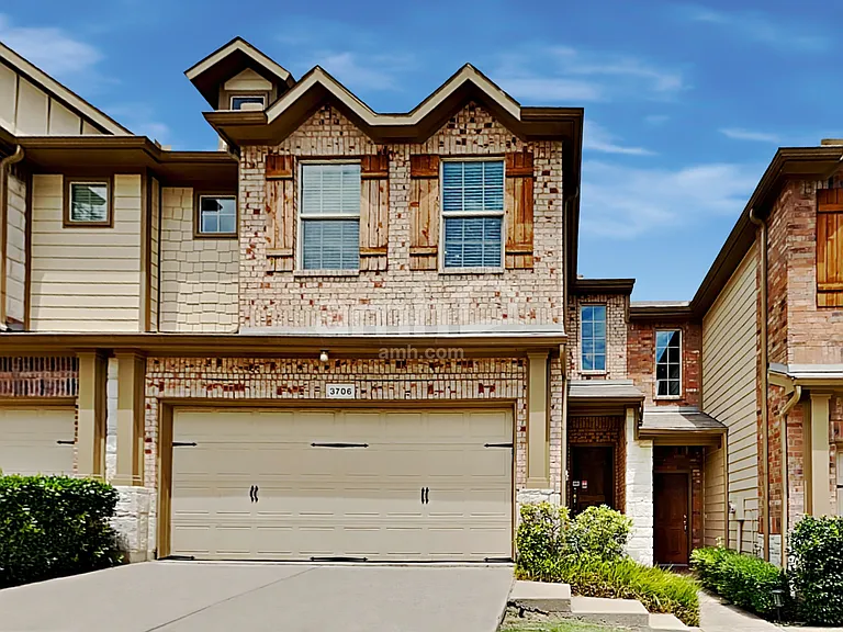 3706 Boxwood Dr — Photo 1