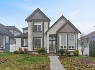 10850 156th St, Surrey, BC V3R 6J6