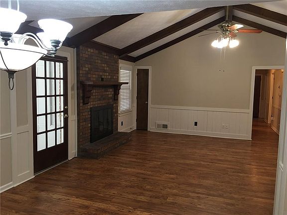 4th image of 2157 Hartridge Dr