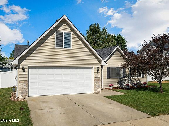 2nd image of 1341 N Marcasite Ct
