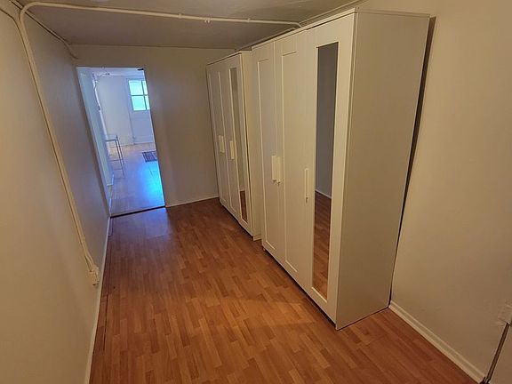 2nd image of 871A 14th St