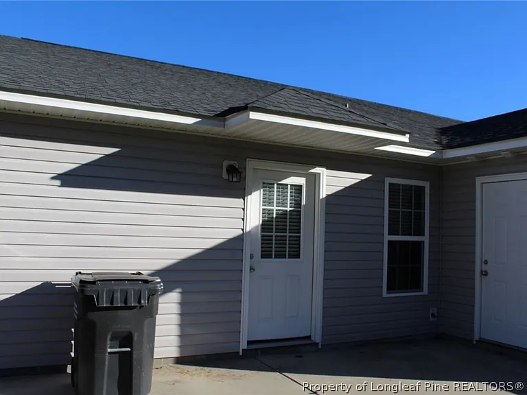 2384 7th Street Rd #B — Photo 10