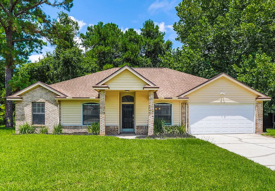 3413 Deerfield Pointe Dr