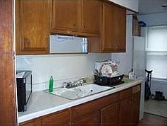 3rd image of 216 Center St