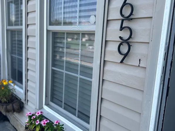 1659 York Dr, Christiansburg, VA 24073