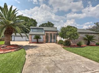 2117 Yupon Cir, Pearland, TX 77581