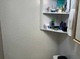 2233 E Pratt St APT 1R, Baltimore, MD 21231