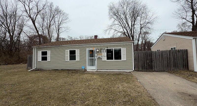 1st image of 5700 E 10th Ave