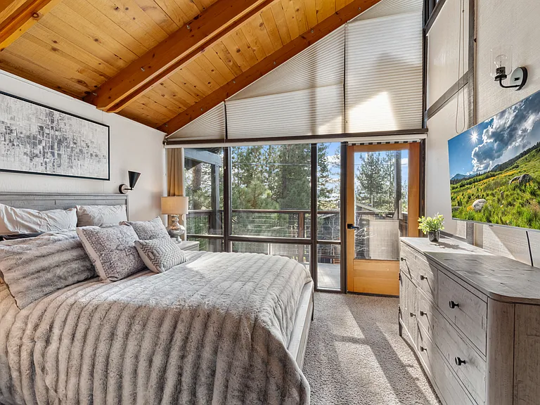 7639 Forest Glenn Dr — Photo 18